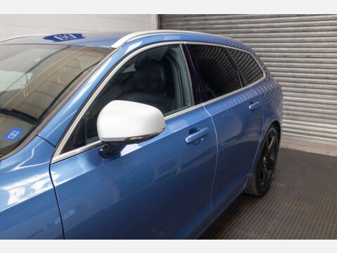 Volvo V90 2.0 D5 PowerPulse R-Design Auto AWD Euro 6 (s/s) 5dr 80