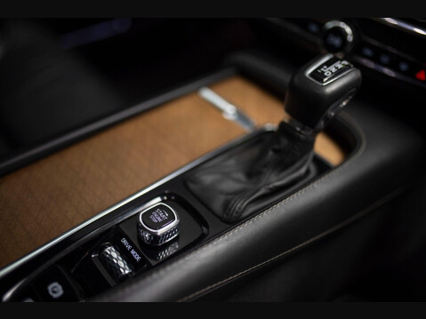 Volvo S90 2.0 D4 Inscription Pro Auto Euro 6 (s/s) 4dr 21