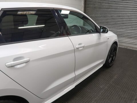 Audi A1 1.0 TFSI 30 S line Sportback S Tronic Euro 6 (s/s) 5dr 70