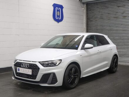 Audi A1 1.0 TFSI 30 S line Sportback S Tronic Euro 6 (s/s) 5dr