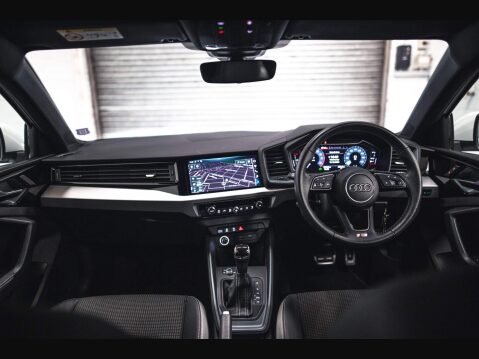 Audi A1 1.0 TFSI 30 S line Sportback S Tronic Euro 6 (s/s) 5dr 2