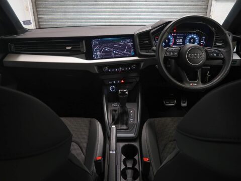 Audi A1 1.0 TFSI 30 S line Sportback S Tronic Euro 6 (s/s) 5dr 30