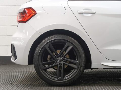 Audi A1 1.0 TFSI 30 S line Sportback S Tronic Euro 6 (s/s) 5dr 68