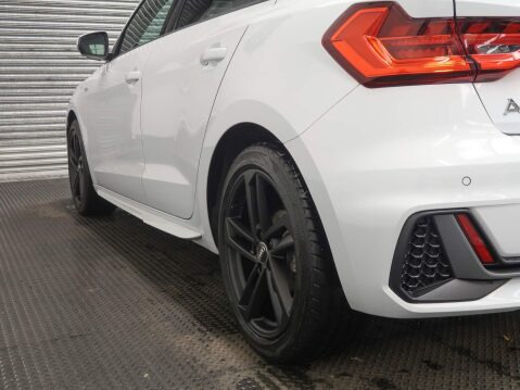 Audi A1 1.0 TFSI 30 S line Sportback S Tronic Euro 6 (s/s) 5dr 78