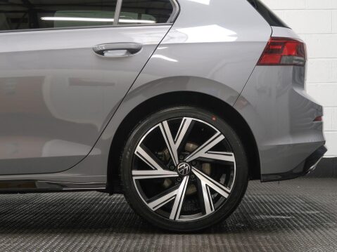 Volkswagen Golf 2.0 TDI R-Line DSG Euro 6 (s/s) 5dr 11