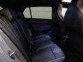 Volkswagen Golf 2.0 TDI R-Line DSG Euro 6 (s/s) 5dr 28
