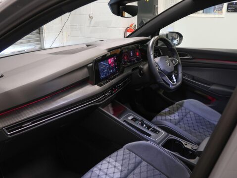 Volkswagen Golf 2.0 TDI R-Line DSG Euro 6 (s/s) 5dr 60