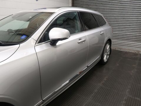 Volvo V90 2.0 D5 PowerPulse Inscription Plus Auto AWD Euro 6 (s/s) 5dr 97