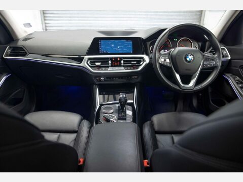 BMW 3 Series 2.0 320i Sport Auto Euro 6 (s/s) 4dr 2