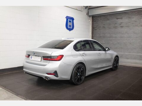 BMW 3 Series 2.0 320i Sport Auto Euro 6 (s/s) 4dr 4