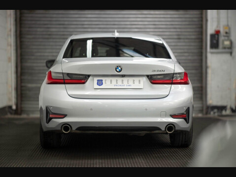 BMW 3 Series 2.0 320i Sport Auto Euro 6 (s/s) 4dr 64