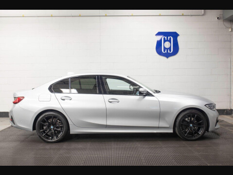 BMW 3 Series 2.0 320i Sport Auto Euro 6 (s/s) 4dr 65