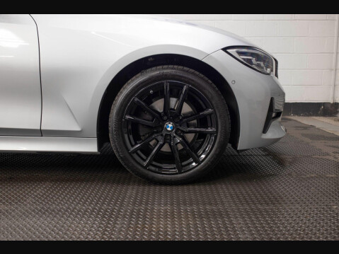 BMW 3 Series 2.0 320i Sport Auto Euro 6 (s/s) 4dr 67