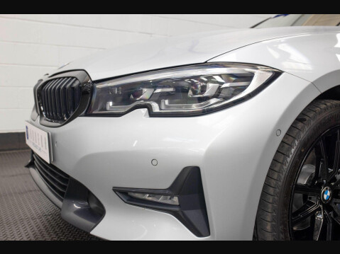 BMW 3 Series 2.0 320i Sport Auto Euro 6 (s/s) 4dr 83