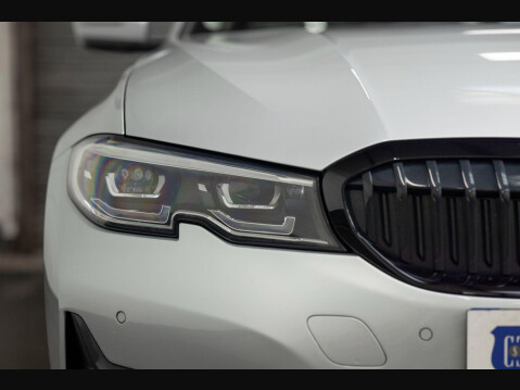 BMW 3 Series 2.0 320i Sport Auto Euro 6 (s/s) 4dr 84