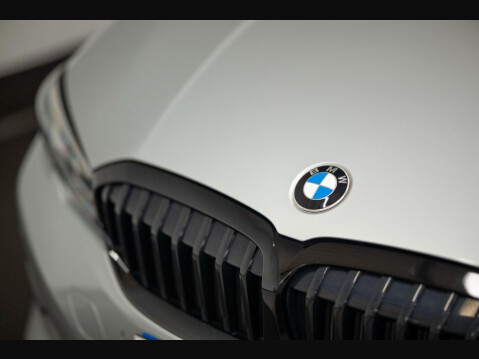 BMW 3 Series 2.0 320i Sport Auto Euro 6 (s/s) 4dr 87