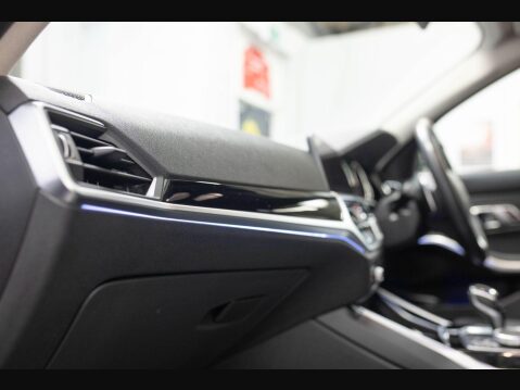 BMW 3 Series 2.0 320i Sport Auto Euro 6 (s/s) 4dr 55