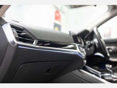 BMW 3 Series 2.0 320i Sport Auto Euro 6 (s/s) 4dr 55