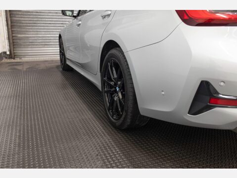 BMW 3 Series 2.0 320i Sport Auto Euro 6 (s/s) 4dr 77