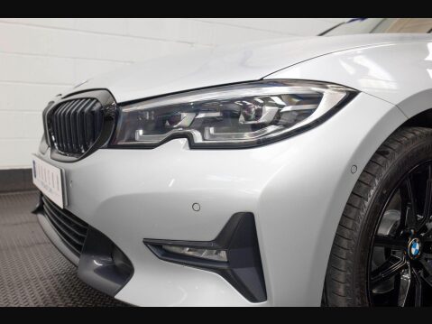 BMW 3 Series 2.0 320i Sport Auto Euro 6 (s/s) 4dr 83