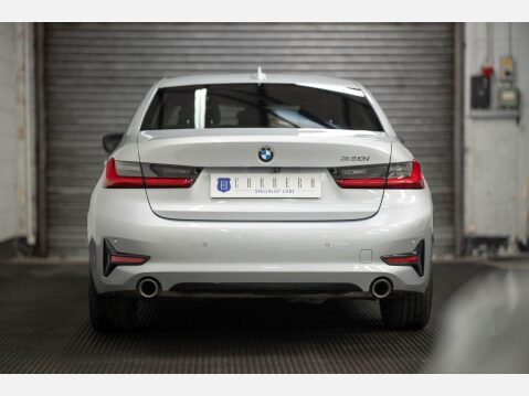 BMW 3 Series 2.0 320i Sport Auto Euro 6 (s/s) 4dr 64