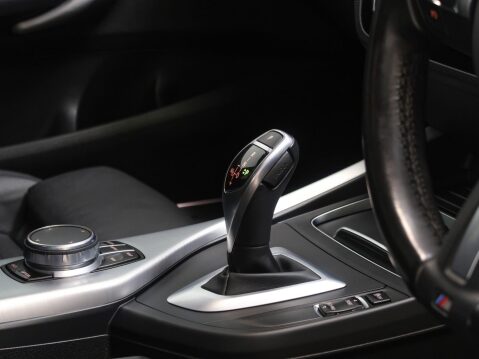BMW 1 Series 3.0 M140i Shadow Edition Auto Euro 6 (s/s) 5dr 25