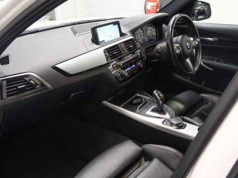 BMW 1 Series 3.0 M140i Shadow Edition Auto Euro 6 (s/s) 5dr 55