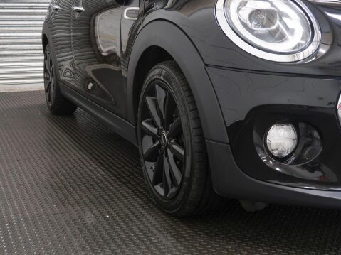 Mini Hatch 1.5 Cooper Classic Euro 6 (s/s) 5dr 85
