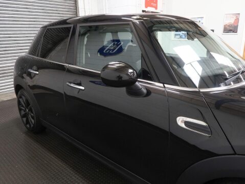 Mini Hatch 1.5 Cooper Classic Euro 6 (s/s) 5dr 86