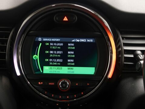 Mini Hatch 1.5 Cooper Classic Euro 6 (s/s) 5dr 38