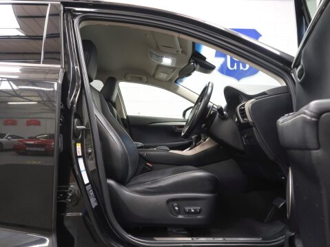 Lexus NX 2.5 300h Luxury E-CVT 4WD Euro 6 (s/s) 5dr 12