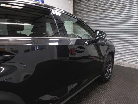 Lexus NX 2.5 300h Luxury E-CVT 4WD Euro 6 (s/s) 5dr 65