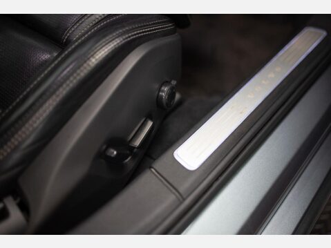 Volvo S90 2.0 D4 Inscription Pro Auto Euro 6 (s/s) 4dr 25
