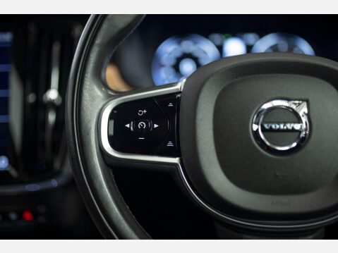 Volvo S90 2.0 D4 Inscription Pro Auto Euro 6 (s/s) 4dr 48