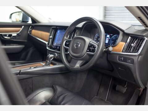 Volvo S90 2.0 D4 Inscription Pro Auto Euro 6 (s/s) 4dr 11