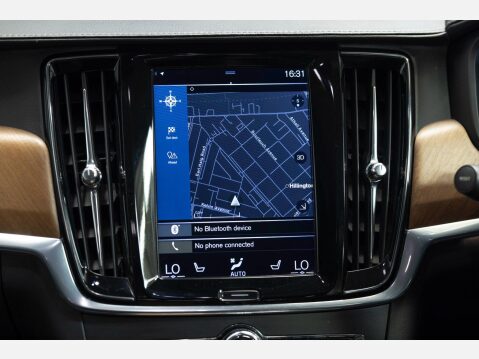 Volvo S90 2.0 D4 Inscription Pro Auto Euro 6 (s/s) 4dr 29