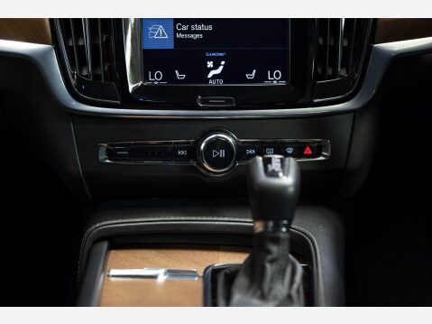 Volvo S90 2.0 D4 Inscription Pro Auto Euro 6 (s/s) 4dr 42