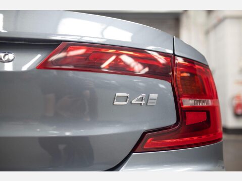 Volvo S90 2.0 D4 Inscription Pro Auto Euro 6 (s/s) 4dr 72
