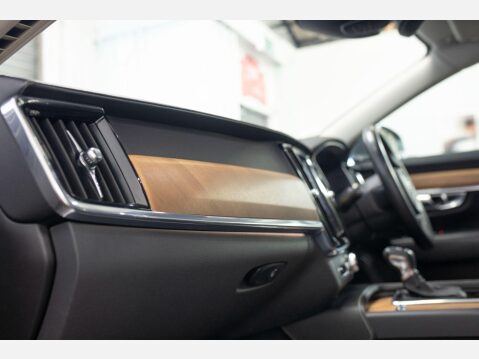Volvo S90 2.0 D4 Inscription Pro Auto Euro 6 (s/s) 4dr 59