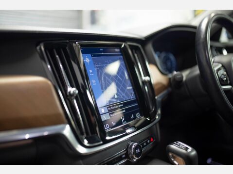 Volvo S90 2.0 D4 Inscription Pro Auto Euro 6 (s/s) 4dr 62