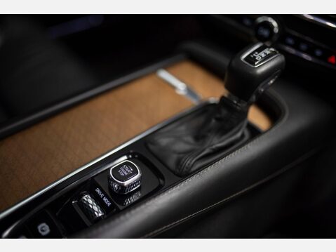 Volvo S90 2.0 D4 Inscription Pro Auto Euro 6 (s/s) 4dr 21