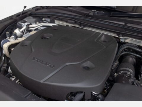 Volvo S90 2.0 D4 Inscription Pro Auto Euro 6 (s/s) 4dr 9