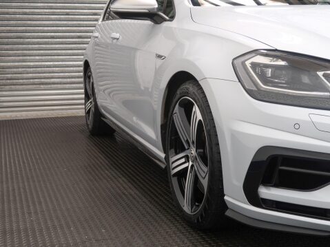 Volkswagen Golf 2.0 TSI R DSG 4Motion Euro 6 (s/s) 5dr 85