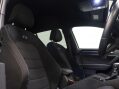 Volkswagen Golf 2.0 TSI R DSG 4Motion Euro 6 (s/s) 5dr 15