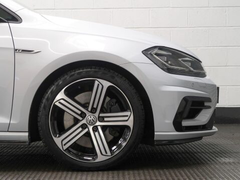 Volkswagen Golf 2.0 TSI R DSG 4Motion Euro 6 (s/s) 5dr 67