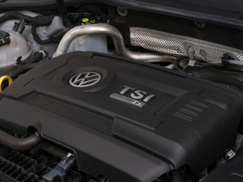 Volkswagen Golf 2.0 TSI R DSG 4Motion Euro 6 (s/s) 5dr 12