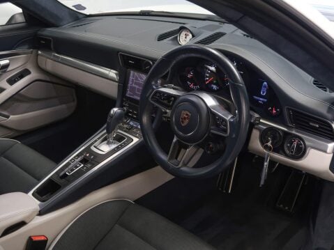 Porsche 911 3.0T 991 Carrera PDK Euro 6 (s/s) 2dr 13