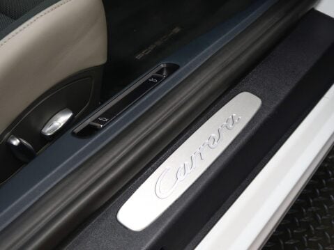 Porsche 911 3.0T 991 Carrera PDK Euro 6 (s/s) 2dr 19