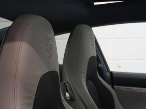 Porsche 911 3.0T 991 Carrera PDK Euro 6 (s/s) 2dr 22