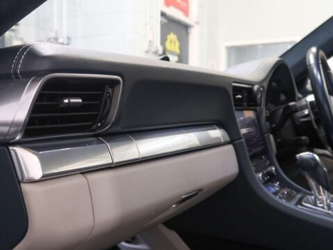 Porsche 911 3.0T 991 Carrera PDK Euro 6 (s/s) 2dr 53